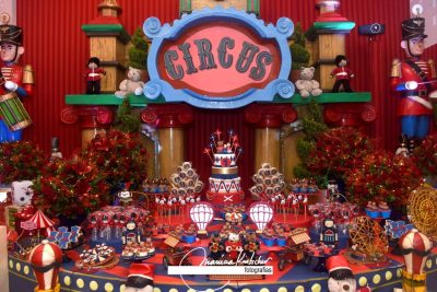 Festa Fábrica de Brinquedos no Circo - Andrea Guimarães Party Planner